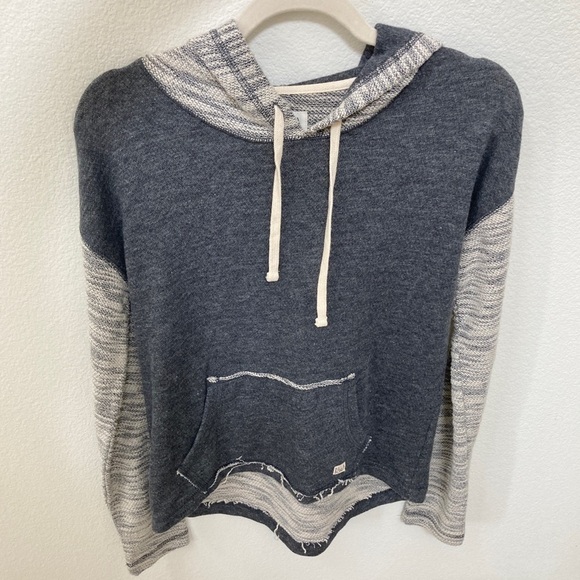 Billabong How Lovely Hoodie Pullover Sweatshirt NWT Small - Picture 1 of 10